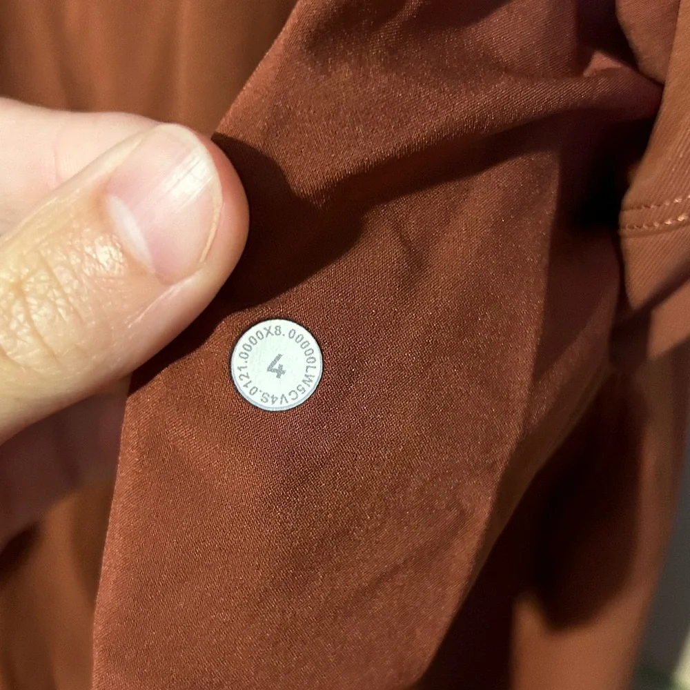 🛑 SOLD~Lululemon On the Fly Joggers - Picture 5 of 10